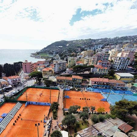 Matchpoint Apartment Sanremo Eksteriør bilde